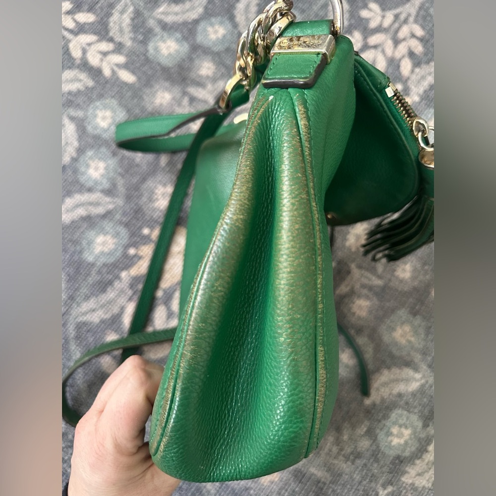 Michael Kors Bedford Tassel green pebbled leather crossbody bag - Picture 4 of 9